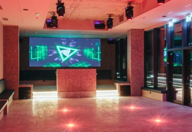 DIVINA CLUB