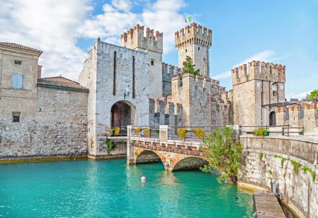 EBIKE, BARCA E TRAMONTO A SIRMIONE