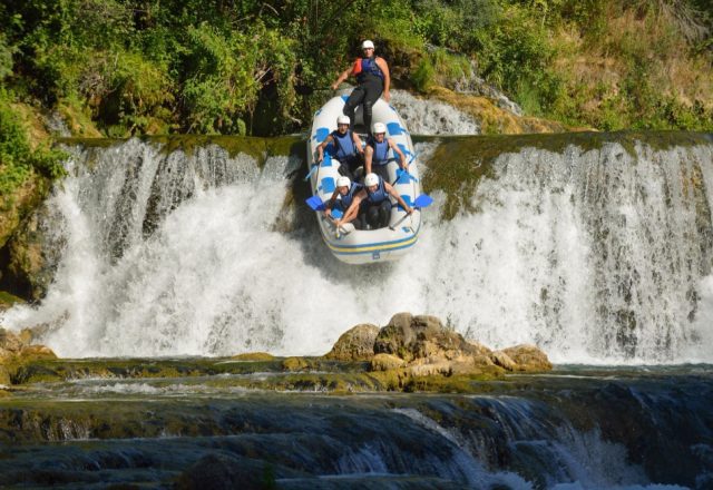 RAFTING IN VALSESIA GOLE DEL SESIA