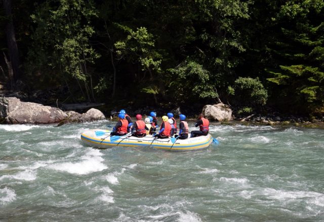 WEEKEND IN VALLE STURA CON RAFTING E PISCINA