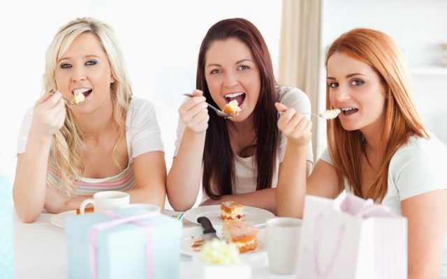 Aperitivo e Locali Serali per l&rsquo;Addio al Celibato e Nubilato ad Agosto